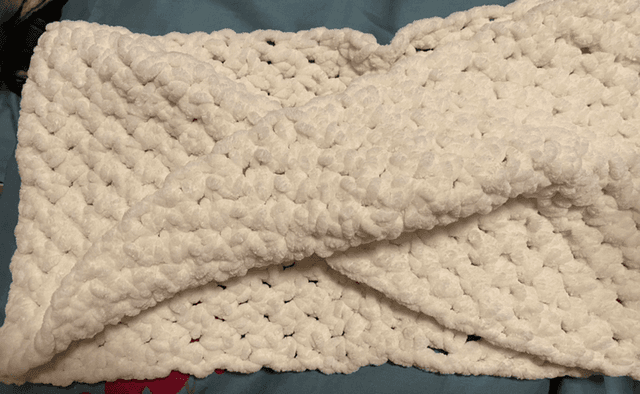 Scarf Cream Infinity (Matching Gloves Sold Separately)